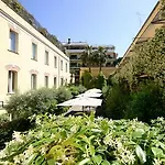 Ateneo Garden Palace Hotel 4*