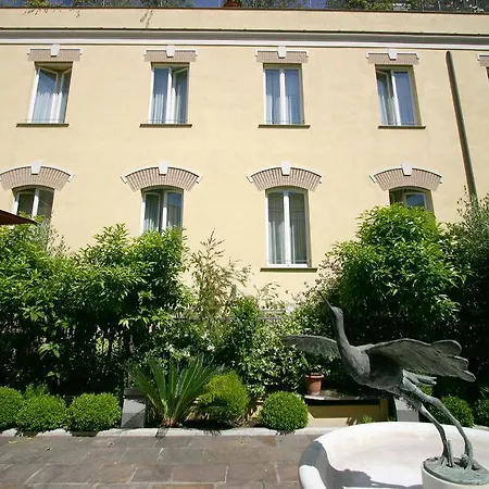 Hotel Ateneo Garden Palace Rome