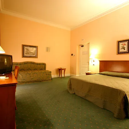 Hotel Ateneo Garden Palace Rome