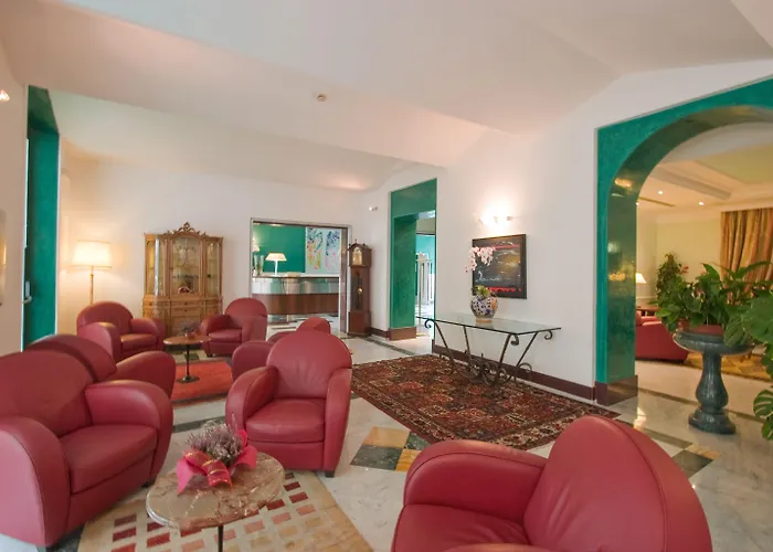 Ateneo Garden Palace 4*