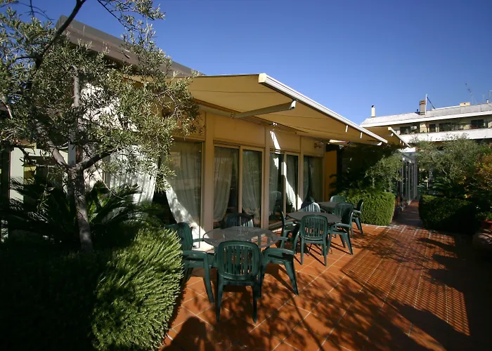 Ateneo Garden Palace Hotel