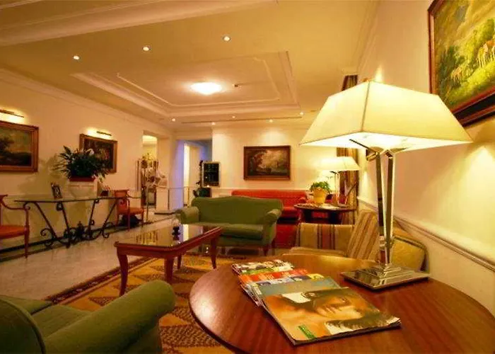 Hotel Ateneo Garden Palace 4*