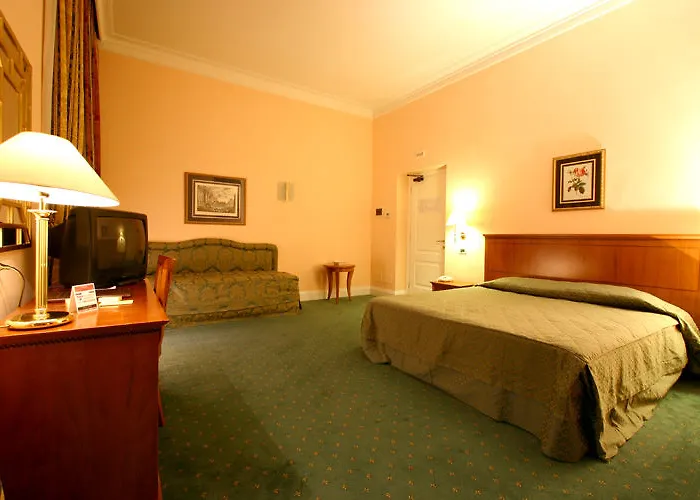 Hotel Ateneo Garden Palace Rzym